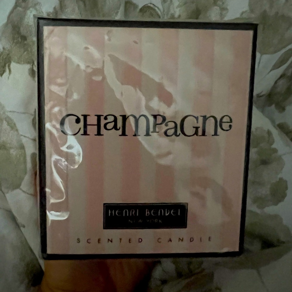 HB champagne candle- rare - the store has closed!